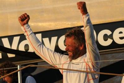 Triunfo nórdico del Ericsson 3 tres un golpe de maestro proclamadose  ganador de la etapa más larga en la historia de la Volvo Ocean Race.