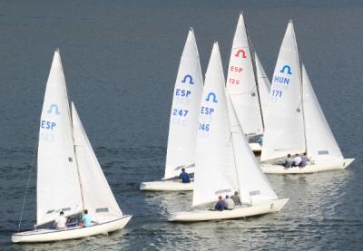 'Barullo 3' se pone al frente de la Copa de Espala Soling en San Juan 'Barullo 3' se pone al frente de la Copa de Espala Soling en San Juan