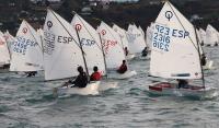 110 regatistas de toda Galicia, en la semana náutica en la bahía coruñesa 