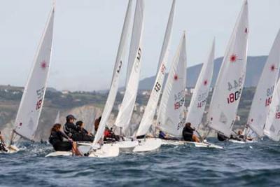 150 barcos dieron brillo en el Abra al Trofeo Artea- José Luis de Ugarte