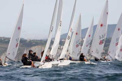 150 barcos dieron brillo en el Abra al Trofeo Artea- José Luis de Ugarte