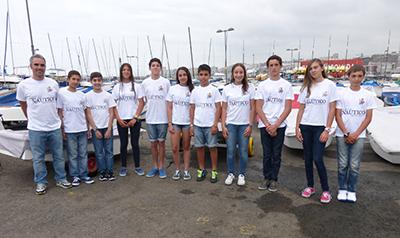 28 regatistas del RCN de Gran Canaria competirán a partir del 16 de abril en Copas y Campeonatos de España de Vela. 28 regatistas del RCN de Gran Canaria competirán a partir del 16 de abril en Copas y Campeonatos de España de Vela.