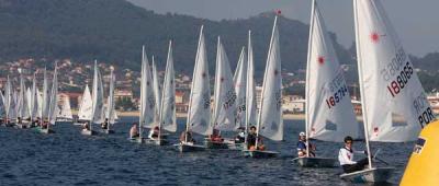 A la una y media de la tarde del viernes comienza en aguas de la Ría de Vigo la Iberdrola Eurolaser Cup A la una y media de la tarde del viernes comienza en aguas de la Ría de Vigo la Iberdrola Eurolaser Cup