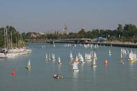 Acento gaditano y luso para el XXXIV trofeo  Club Nautico Sevilla de la clase optimist