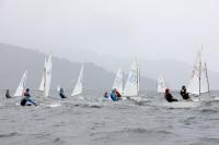 Alejandro Valero, líder provisional del Meeting Internacional Cidade de Vigo, con una sola prueba para la mitad de la flota