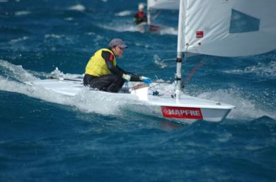 Alicia Cebrián, seleccionada para Londres 2012 en Laser Radial Alicia Cebrián, seleccionada para Londres 2012 en Laser Radial