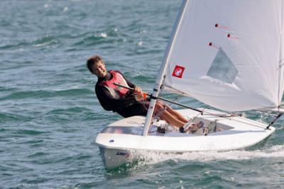 Amadeo Torrens repite triunfo absoluto en el Trofeo José Luis Azqueta 