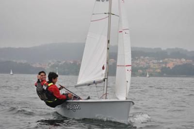 Andres Vieitez/Kevin Figueiras (RCN Vigo) líderes absolutos del Nacional de Vaurien Andres Vieitez/Kevin Figueiras (RCN Vigo) líderes absolutos del Nacional de Vaurien