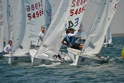 Andrés Álvarez y Sergio Rodriguez se proclaman campeones de España juveniles y subcampeones absolutos en clase 420 Andrés Álvarez y Sergio Rodriguez se proclaman campeones de España juveniles y subcampeones absolutos en clase 420