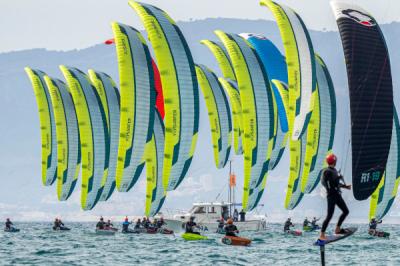 Aplastante regreso de Axel Mazella a las Formula Kite Spain Series 2023