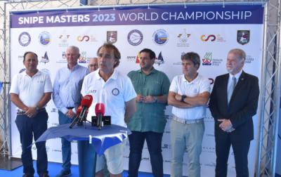 Arranca en Puerto Sherry el Campeonato del Mundo de Snipe Máster Arranca en Puerto Sherry el Campeonato del Mundo de Snipe Máster
