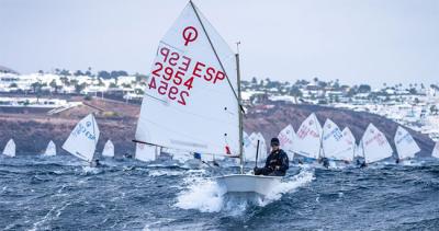 Arranca la Optimist Lanzarote Trophy 2022 del CD Código Cero Arranca la Optimist Lanzarote Trophy 2022 del CD Código Cero
