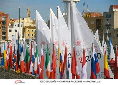 Ausencia total de viento en la segunda jornada de la 43 Palamós Christmas Race Ausencia total de viento en la segunda jornada de la 43 Palamós Christmas Race