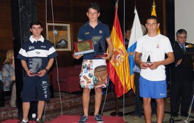 Aythami Quintana y Kevin Cabrera, nuevos campeón y subcampeón de España de láser radial sub 19 Aythami Quintana y Kevin Cabrera, nuevos campeón y subcampeón de España de láser radial sub 19