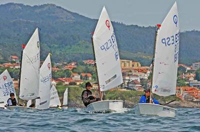 Baiona y Vigo se reparten los primeros puestos del Trofeo Baitra de vela infantil Baiona y Vigo se reparten los primeros puestos del Trofeo Baitra de vela infantil