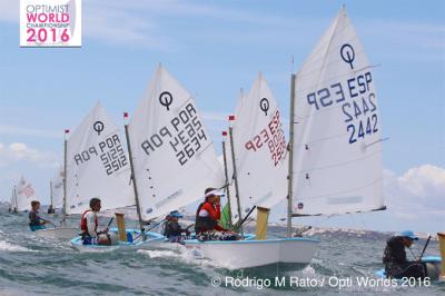 Balance positvo del optimist español en la Newblue regatta de Portugal Balance positvo del optimist español en la Newblue regatta de Portugal