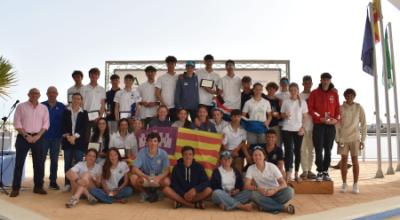 Baleares, catalanes y gallegos se reparten los campeonatos de España de 420 en aguas de la bahía de Cádiz Baleares, catalanes y gallegos se reparten los campeonatos de España de 420 en aguas de la bahía de Cádiz