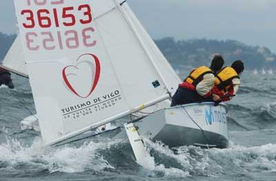 BOCINAZO DE SALIDA PARA LA COPA DE ESPAÑA DE VAURIEN EN SANXENXO BOCINAZO DE SALIDA PARA LA COPA DE ESPAÑA DE VAURIEN EN SANXENXO