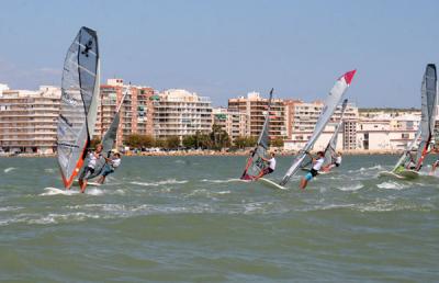 Brzozowski y Allison Shreeve asaltan el liderato y mañana se prepara una jornada final de infarto Brzozowski y Allison Shreeve asaltan el liderato y mañana se prepara una jornada final de infarto