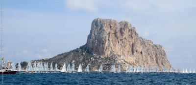 Calpe levanta el telón a las pruebas autonómicas de Vela Ligera con las flotas Laser, 420 y 29er como protagonistas Calpe levanta el telón a las pruebas autonómicas de Vela Ligera con las flotas Laser, 420 y 29er como protagonistas