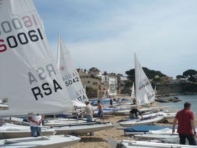 Campeonato de Europa  Laser Masters 2009   Jornada de mediciones y entreno Mañana comienza la competición