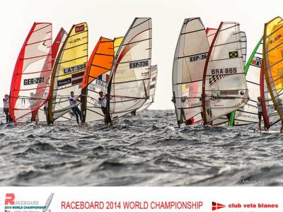 Campeonato del Mundo de Raceboard 2014 . A la espera del duelo directo entre Wojcik Maksymilian  - Ivan Pastor de mañana