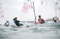 Canido se llena de velas con la celebración del V Trofeo Granitos Ibéricos de vela ligera