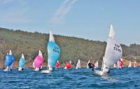 Carlota Hernández y Ana Carrasco se colocan líderes del Trofeo Baitra – Campeonato Gallego de 420