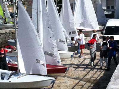 Con este son 79 años que la clase Snipe abre el calendario de competición de Vela en el RCMS y en Santander Con este son 79 años que la clase Snipe abre el calendario de competición de Vela en el RCMS y en Santander