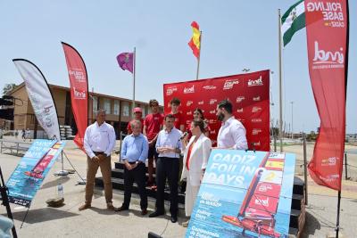 Cádiz, capital internacional del foiling y sede del primer campeonato de España de WASZP del 27 de septiembre al 6 de octubre Cádiz, capital internacional del foiling y sede del primer campeonato de España de WASZP del 27 de septiembre al 6 de octubre