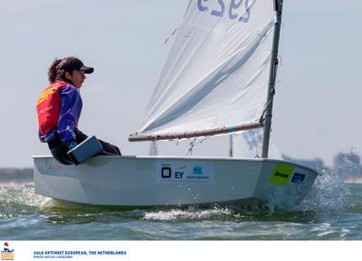 David Santacreu, Yago Barca y Antonio Villalón en el top ten provisional del Europeo de Optimist