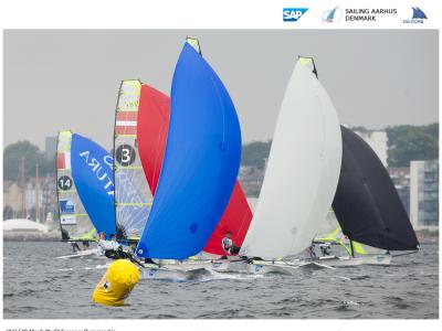 Diego Botín y Pablo Turrado líderes provisionales del Europeo de 49er Diego Botín y Pablo Turrado líderes provisionales del Europeo de 49er