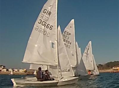Doblete del Chufito en la última tirada el 2017 para la clase Snipe santanderina Doblete del Chufito en la última tirada el 2017 para la clase Snipe santanderina