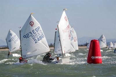 Dos andaluces lideran la Excellence Cup gaditana a falta de una jornada para el final Dos andaluces lideran la Excellence Cup gaditana a falta de una jornada para el final