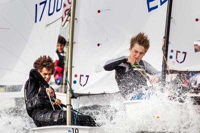 El britanico Arthur Fry primer lider del Meeting Internacional de Optimist El britanico Arthur Fry primer lider del Meeting Internacional de Optimist