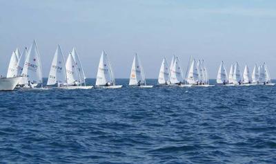 El Club Nàutic Cambrils se hce con todas las clases de la Regata Carnaval de Vilanova El Club Nàutic Cambrils se hce con todas las clases de la Regata Carnaval de Vilanova
