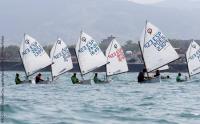 El equipo de optimist del Náutico de Jávea manda en Gijón