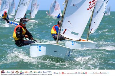 El español Xavier García Olle, directo al oro en el europeo de Optimist El español Xavier García Olle, directo al oro en el europeo de Optimist