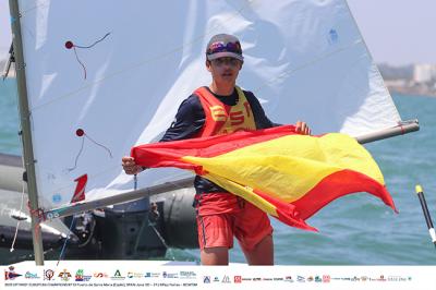 El español Xavier García Olle y la griega Kleopatra Anastassiou se proclaman campeones de Europa de Optimist 2021 El español Xavier García Olle y la griega Kleopatra Anastassiou se proclaman campeones de Europa de Optimist 2021