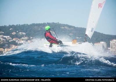 El estonio Kuusik y la austriaca Petschel ganan el Europeo de Zoom8 en Palamós