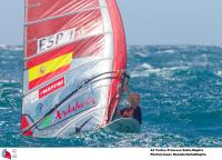 El fuerte viento endurece el estreno del 44 Trofeo Princesa Sofía Mapfre 