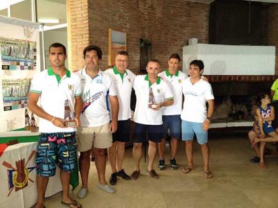 El gaditano Santiago Nieto levanta imbatido la Copa de Andalucía de Catamarán El gaditano Santiago Nieto levanta imbatido la Copa de Andalucía de Catamarán