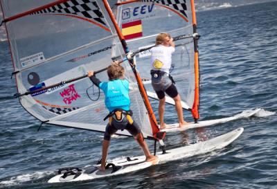 El gallego Tomás Vieito manda en la Copa de España de Techno 293 sub-17 y el sevillano Pedro Pacual en sub-15 