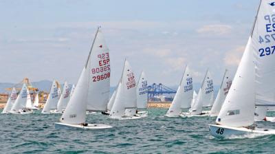 El Gran Trofeo Valencia celebró sus Bodas de Oro con un gran éxito de participación El Gran Trofeo Valencia celebró sus Bodas de Oro con un gran éxito de participación