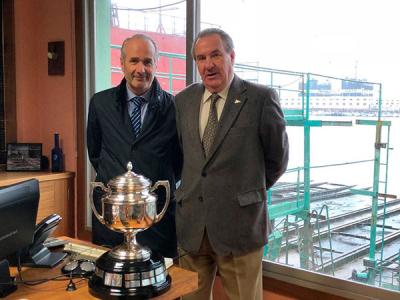 El III Trofeo Ssangyong contará con sesenta unidades en la ría entre las clases Snipe, Vaurien y las tablas a vela durante el fin de semana El III Trofeo Ssangyong contará con sesenta unidades en la ría entre las clases Snipe, Vaurien y las tablas a vela durante el fin de semana