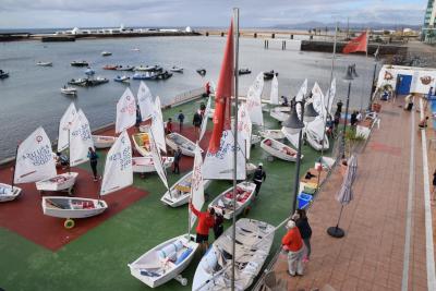 El jueves se presenta el X Trofeo César Manrique 2025 de Optimist El jueves se presenta el X Trofeo César Manrique 2025 de Optimist