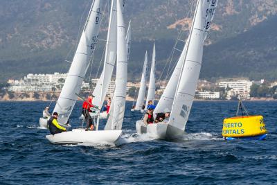 El Miss Behavior golpea dos veces en el estreno de la VII Copa del Mediterráneo