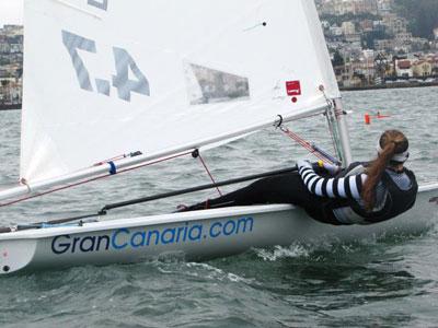EL PALMERO FRAN GONZALEZ SE CONSOLIDA COMO LÍDER del CAMPEONATO DEL MUNDO LASER 4.7 SAN FRANCISCO EL PALMERO FRAN GONZALEZ SE CONSOLIDA COMO LÍDER del CAMPEONATO DEL MUNDO LASER 4.7 SAN FRANCISCO