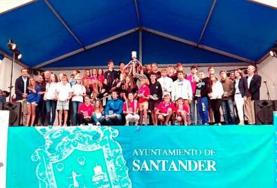 El RCNT gana por tercera vez el Trofeo AECN El RCNT gana por tercera vez el Trofeo AECN