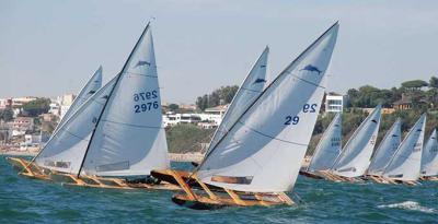 El sevillano Carlos de Bricio y el gaditano Vicente Climent co-lideres tras el primer asalto de los Patines a la 43 Semana Náutica de El Puerto de Santa María El sevillano Carlos de Bricio y el gaditano Vicente Climent co-lideres tras el primer asalto de los Patines a la 43 Semana Náutica de El Puerto de Santa María